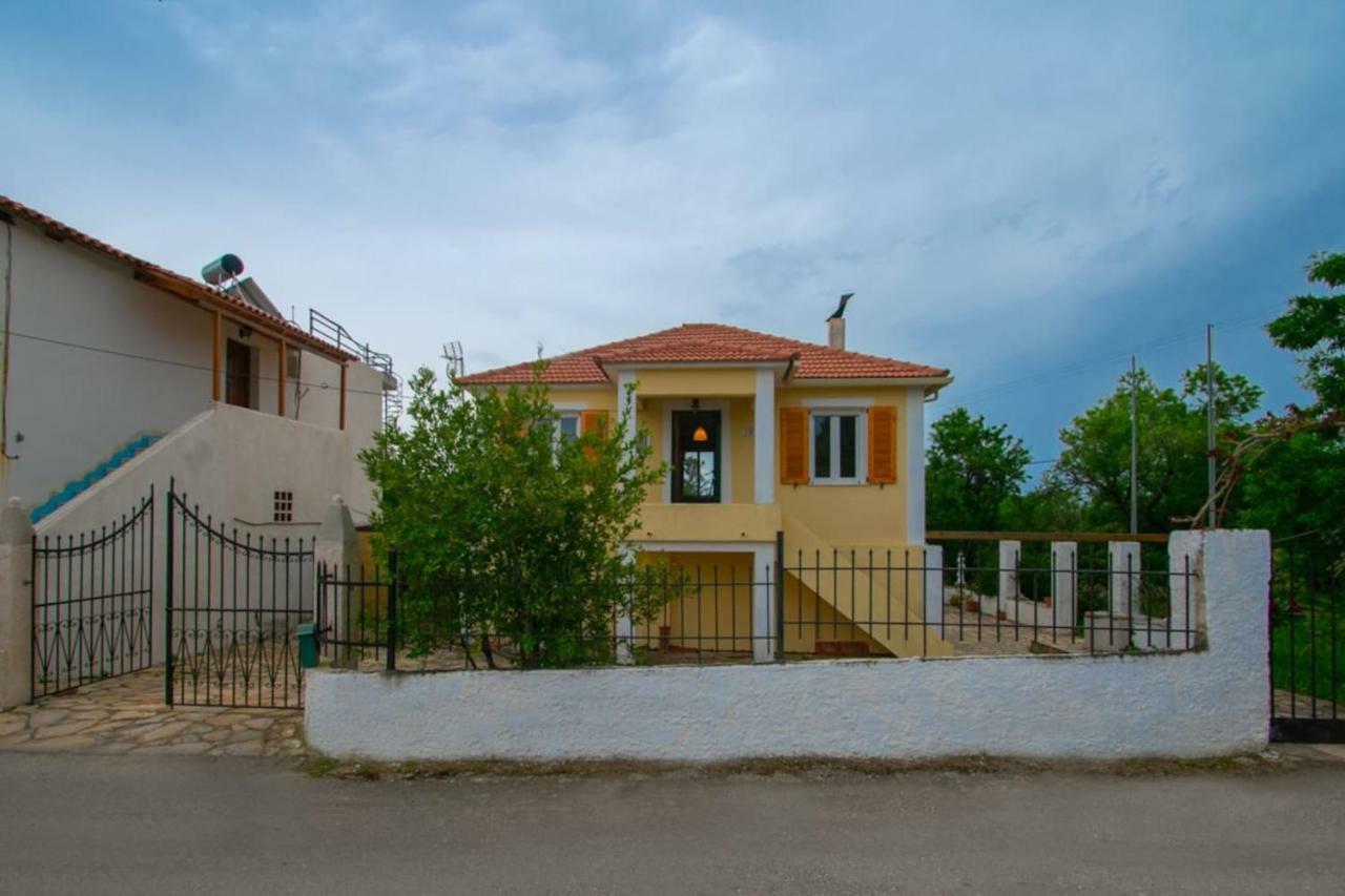 Traditional Village House Méson Yerakaríon Zewnętrze zdjęcie