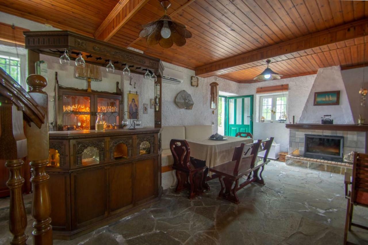 Traditional Village House Méson Yerakaríon Zewnętrze zdjęcie